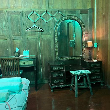 Tata Guesthouse เชียงใหม่ ภายนอก รูปภาพ