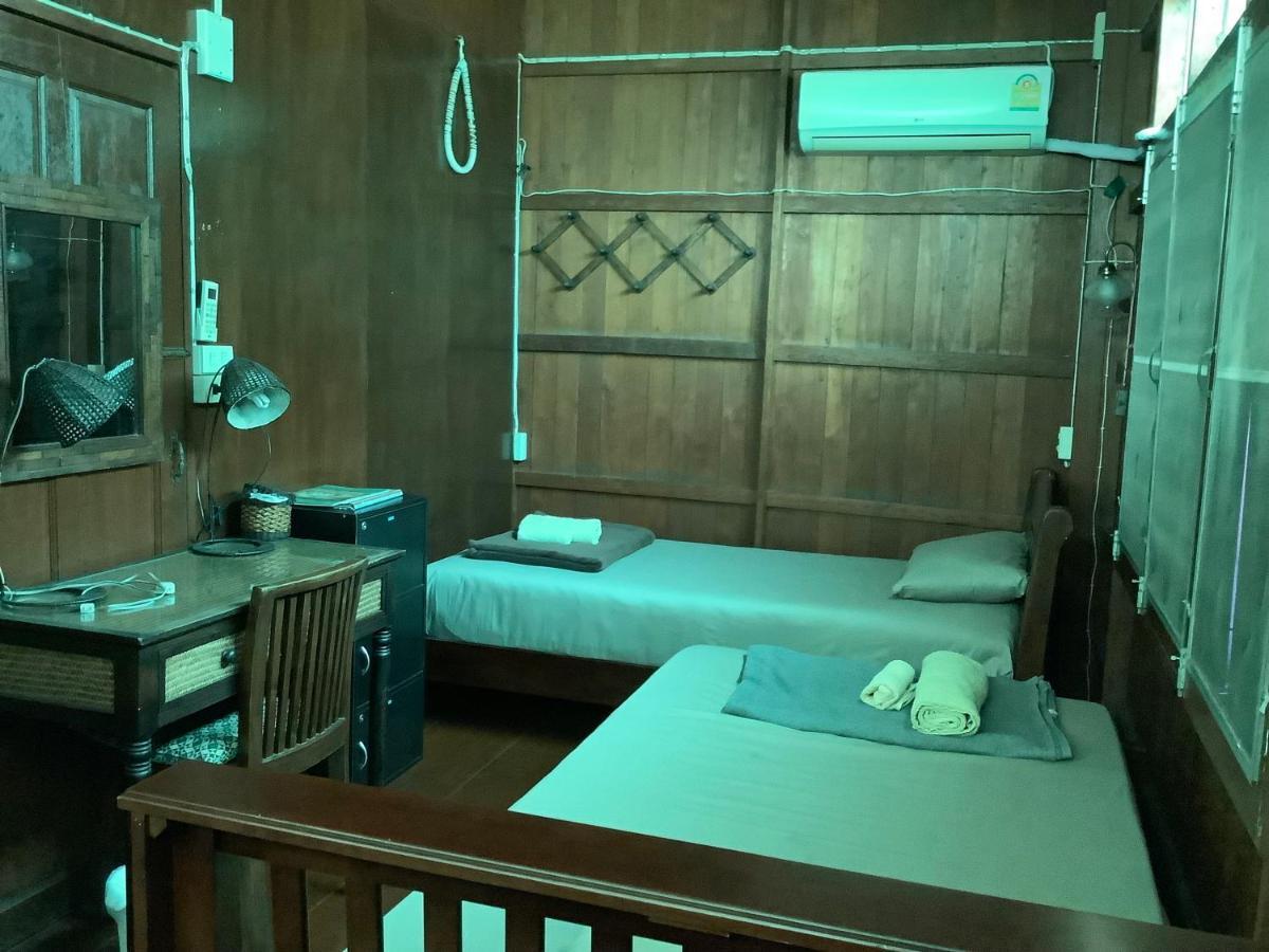 Tata Guesthouse เชียงใหม่ ภายนอก รูปภาพ
